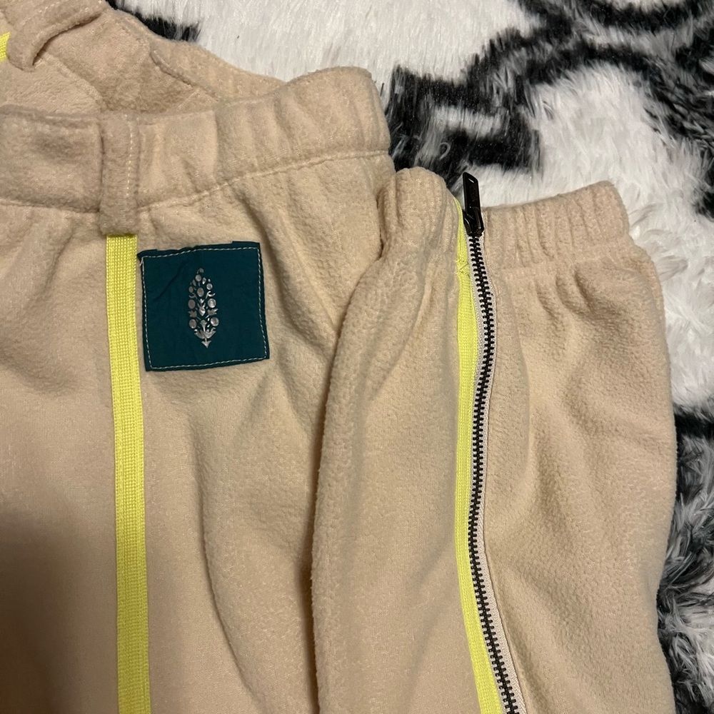 NWOT Free People Movement Arena Pants - Picture 6 of 6
